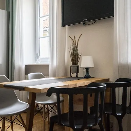 Old Town Heart Iv - Krakowskie Przedmiescie 아파트 바르샤바